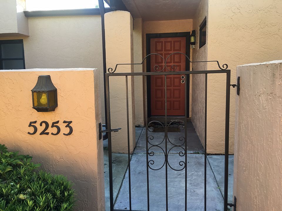 1st image of 5253 Myrtle Wood