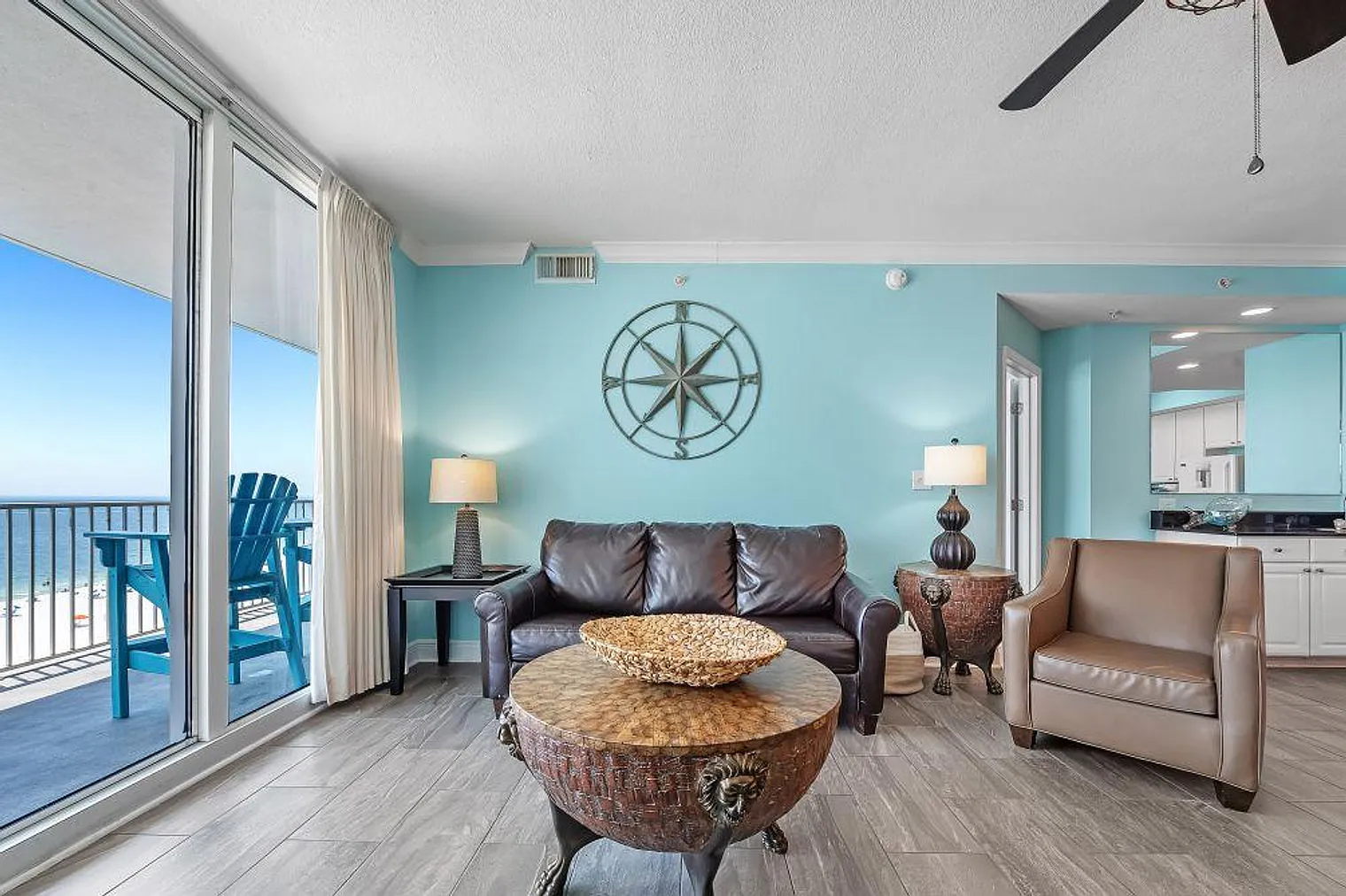 3 bed, 3.0 bath, 1410 sqft, $4,769 — Photo 4