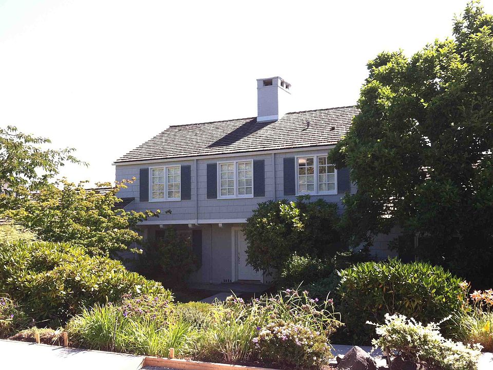 2nd image of 5736 63rd Ave NE