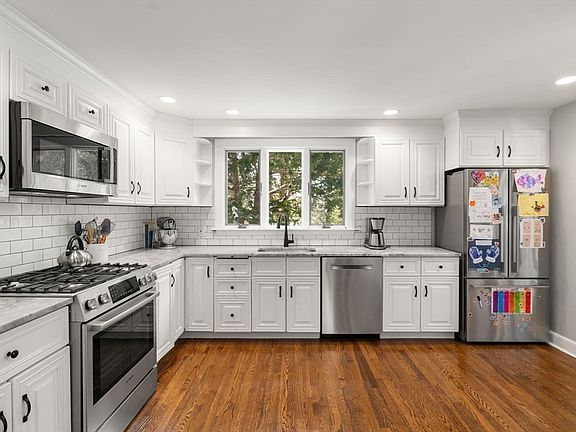 4th image of 59 Bradyll Rd