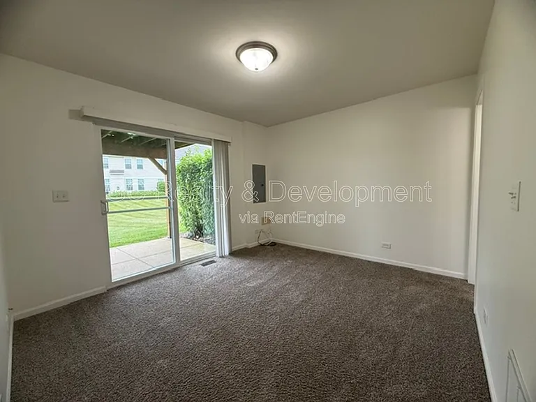 1016 Turin Dr — Photo 16