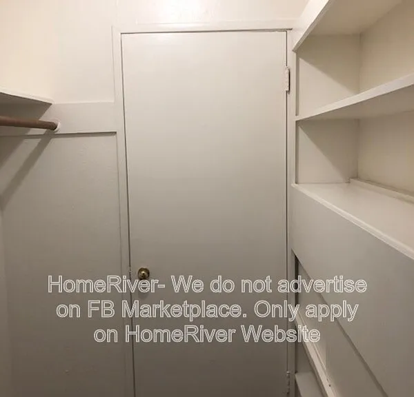 2209 W St #12 — Photo 6