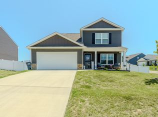 4034 Wesoga Dr, Dandridge, TN 37725