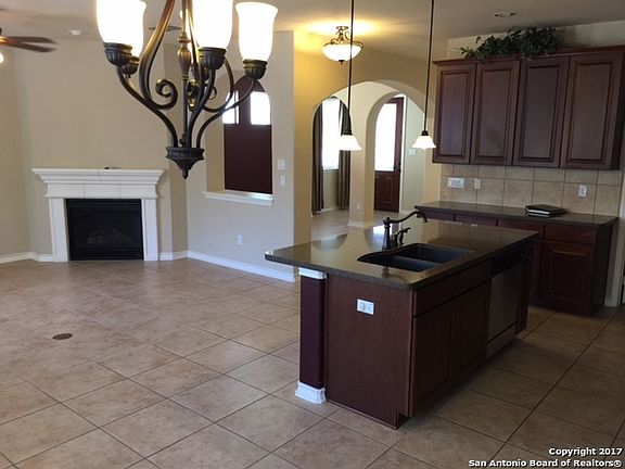 5th image of 4119 Woodbridge Way