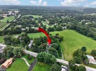 1786 W Doe Run Rd, Kennett Square, PA 19348