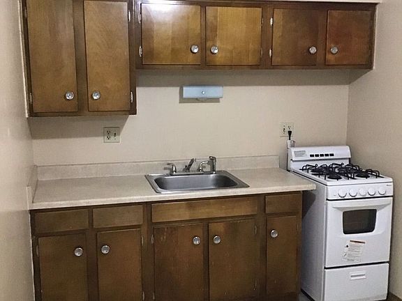 5th image of 411 N Moreland Blvd APT 14