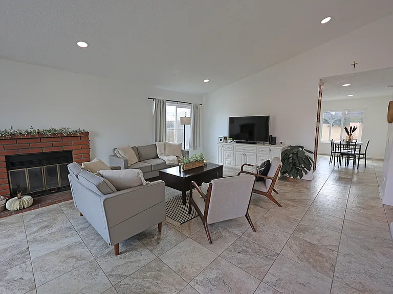 24939 Fay Ave — Photo 3