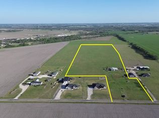 1071 Trumbull Rd, Ferris, TX 75125