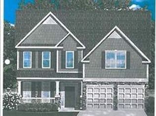 102 McKinnon Pl, Jacksonville, NC 28540