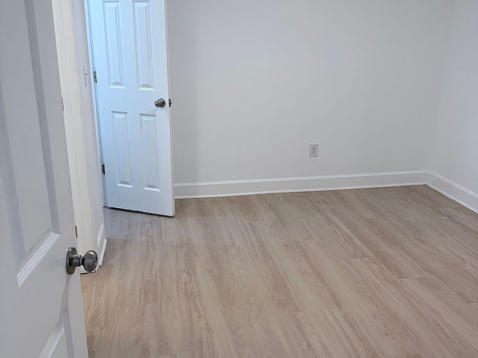 1st image of 628 North Ave #1