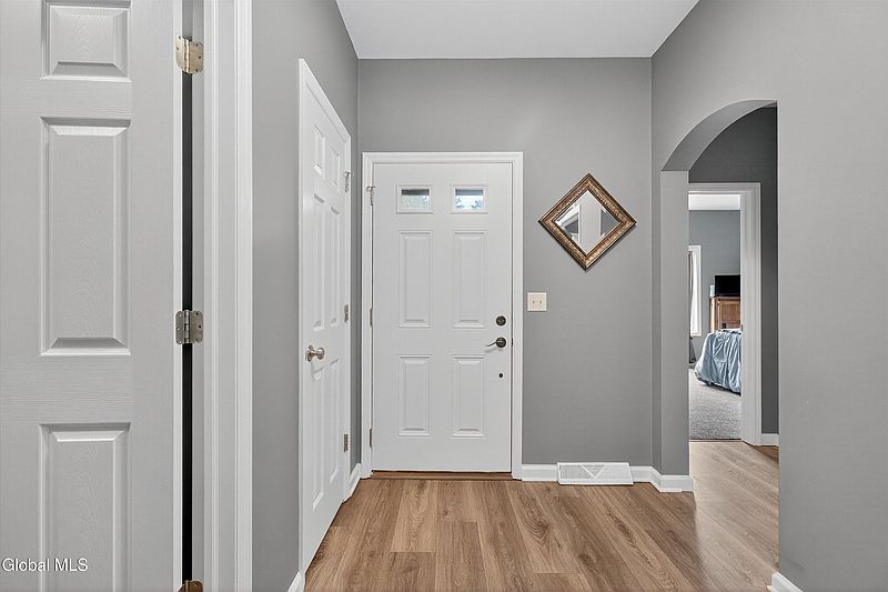 4th image of 18 Amber Lane