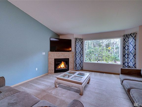 4th image of 2140 NE Haven Way
