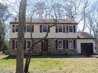 4 Island View Ter, Ocean View, NJ 08230