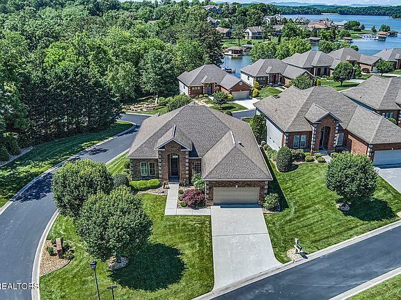 2nd image of 301 Coyatee Shores Trce