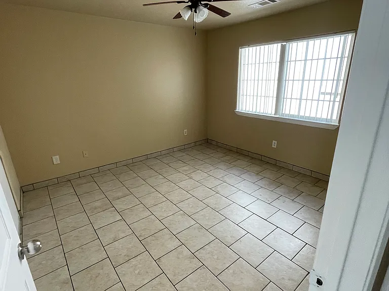 16439 Smoke Tree St #16431 — Photo 8