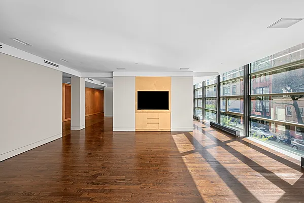 Rented by Prevu Real Estate, LLC | media 27