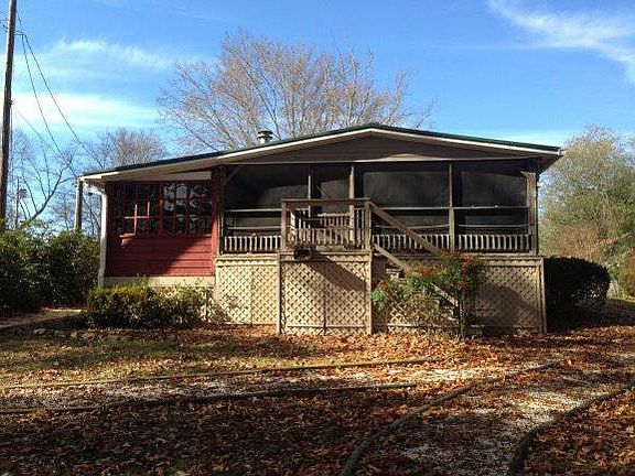 3rd image of 819 Lake Point Dr