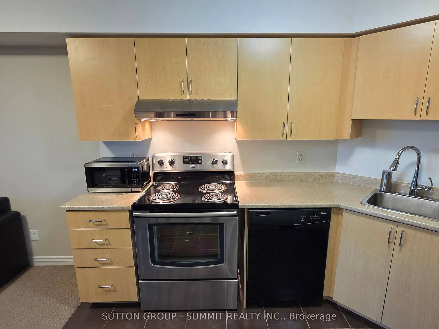 1 bed, $2,000 — Photo 3