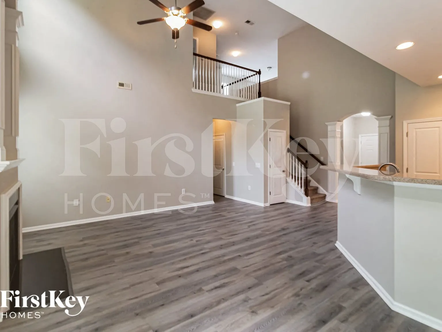 3 bed, 2.5 bath, 2034 sqft, $2,455 — Photo 3