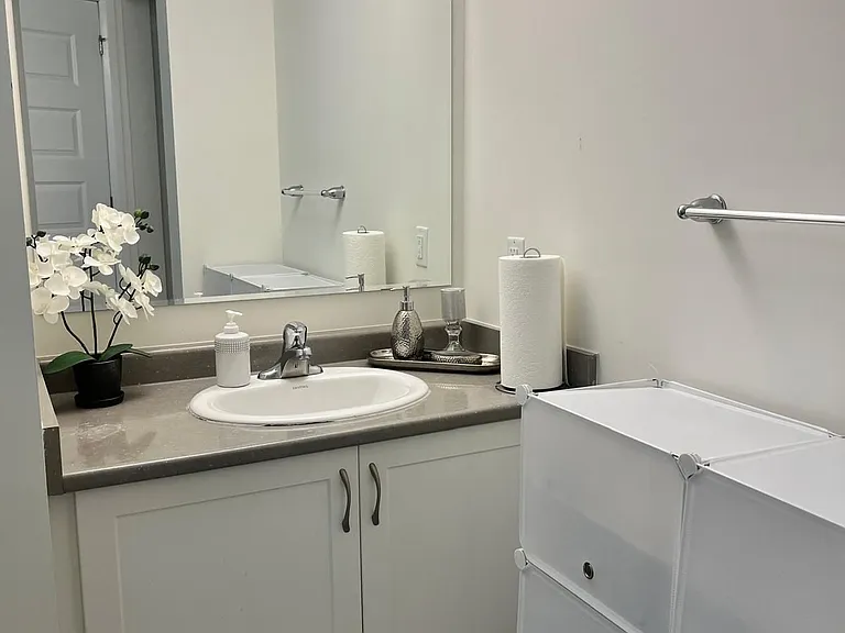 58 Adam Sellers St #311 — Photo 13