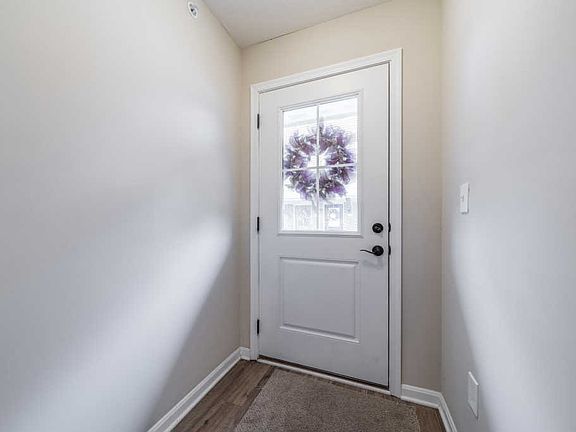 3rd image of 7509 Flintshire Dr