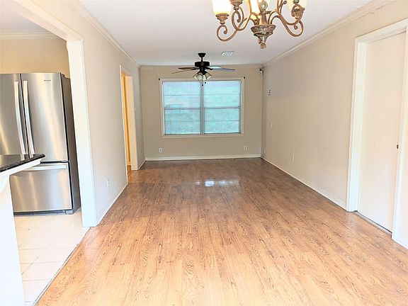 5th image of 5559 Aspen St
