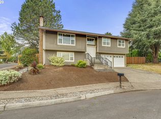 3197 SW 23rd St, Gresham, OR 97080