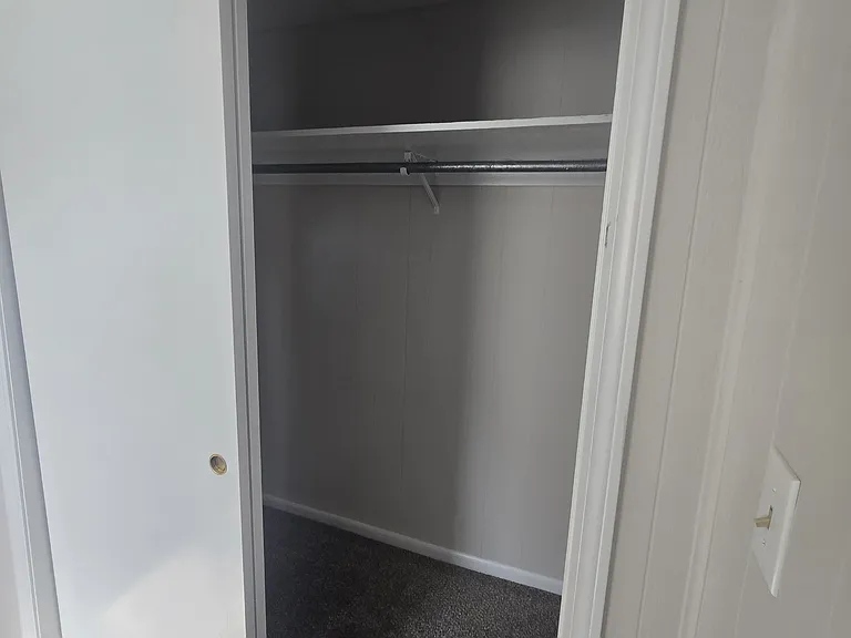 19 Winn St #B — Photo 8