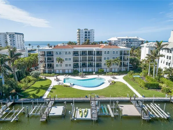 1810 Gulf Shore BLVD N #404, NAPLES, FL 34102