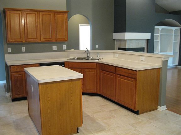 4th image of 7753 Spindletree Ct #1