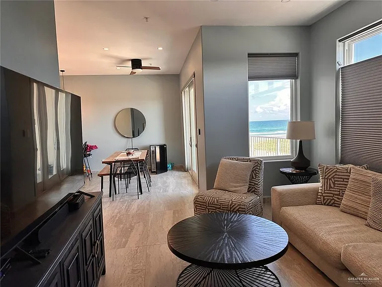 2700 Gulf Blvd #204 — Photo 6