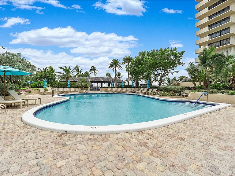 5100 N Ocean Blvd #1504 — Photo 4