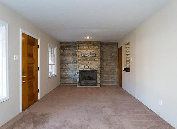 2nd image of 1045 Saint Brendan Ln