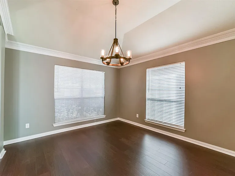 4822 Big Cedar Cir — Photo 8