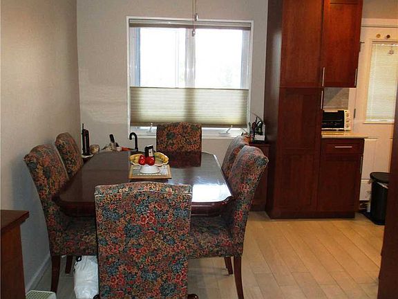 4th image of 13-50 212th St #148