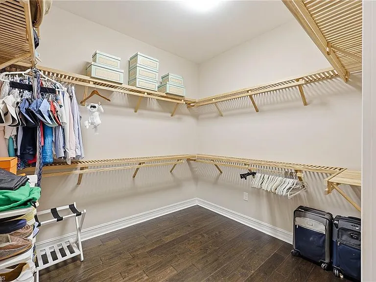 9446 Lagomar Ct — Photo 38