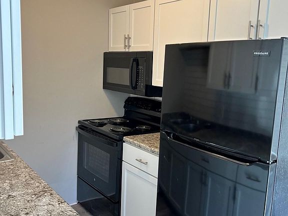 5th image of 13 E North St #4