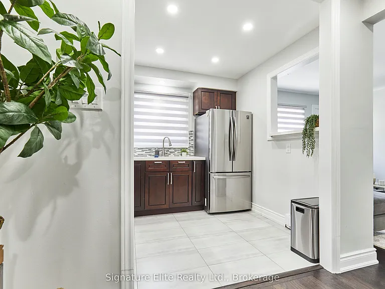 1100 Oxford St #48 — Photo 7