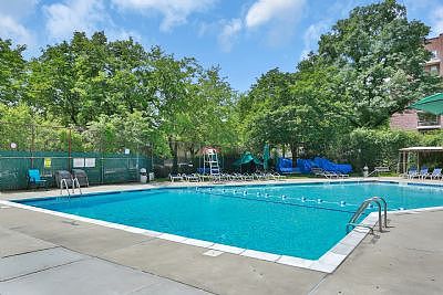 2nd image of 3777 Independence Ave APT 8H