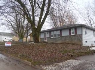 1311 Rittenhouse St, Des Moines, IA 50315