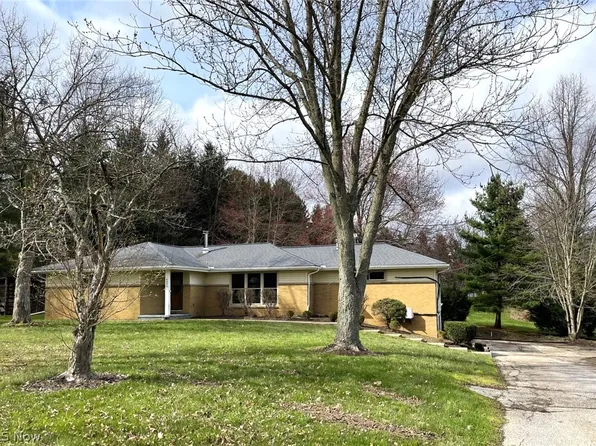 8600 Mulberry Rd, Chesterland, OH 44026