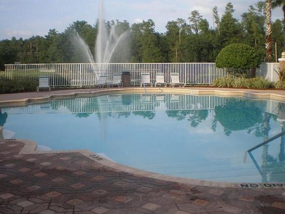 5th image of 13803 Fairway Island Dr APT 1613