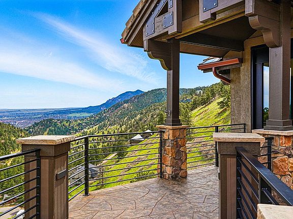 4th image of 166 Valley View Way