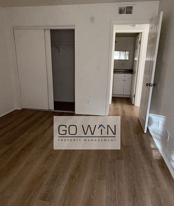 2nd image of 510 E Hatcher Rd #103