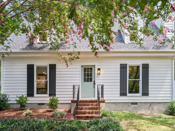 13 Little Spring Ln, Durham, NC 27707