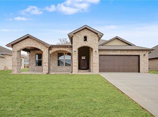 3603 N Wiley Dr, Siloam Springs, AR 72761