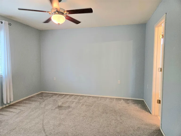 809 Sheraton Ave — Photo 13