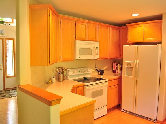 5th image of 14905 47th Ave NW