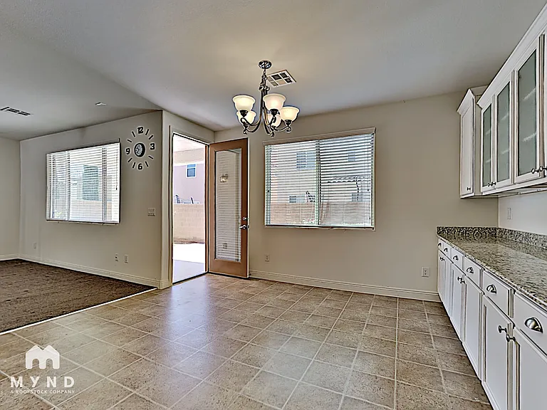 10639 Kearney Mountain Ave — Photo 6