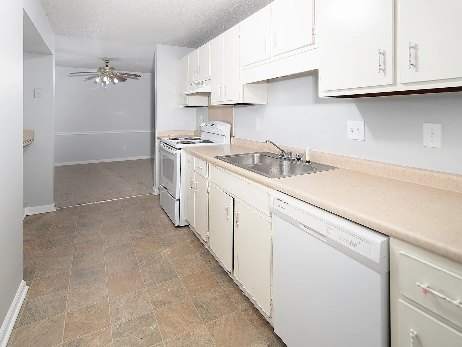 1 bed, 679 sqft, $1,000 — Photo 2